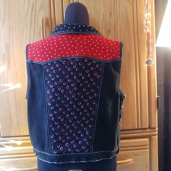 Cute Black Jean Vest! - Picture 4 of 5